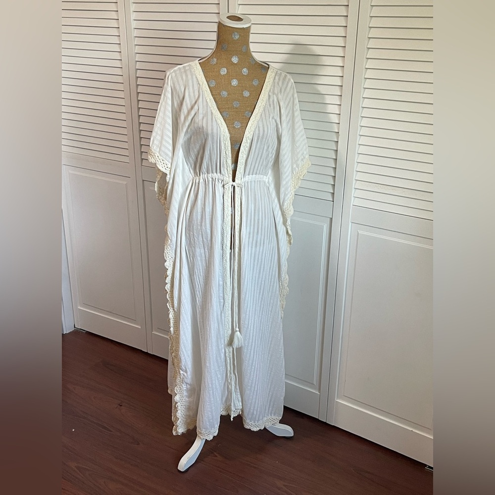 La Moda By True Colors long cardigan, duster swimsuit, cover-up cream white lace